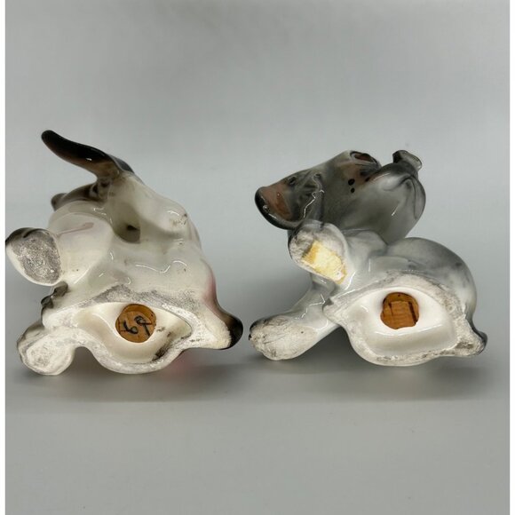 Vintage Kitschy Salt and Pepper Shakers Dog Puppy With Bee On Noses Japan 1950s - Picture 6 of 9